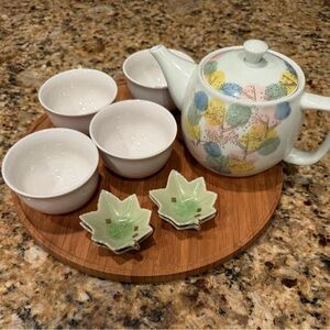 Arita MCM vintage Japanese tea pot with 4 cups and 4 tea bag/spoon rests